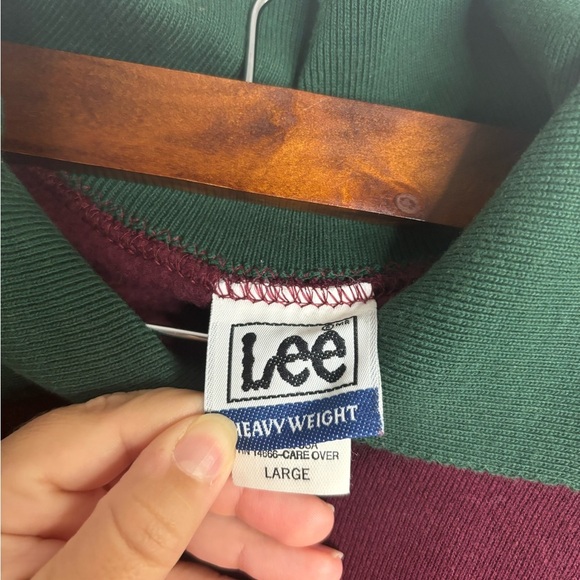 Vintage Lee men's pullover sweater in color burgundy and green size L - Picture 3 of 6